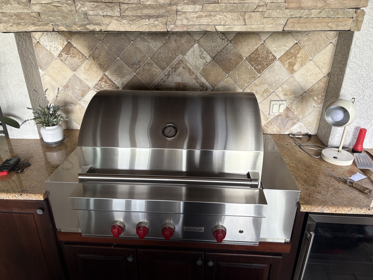 Outdoor grill surround With custom trim